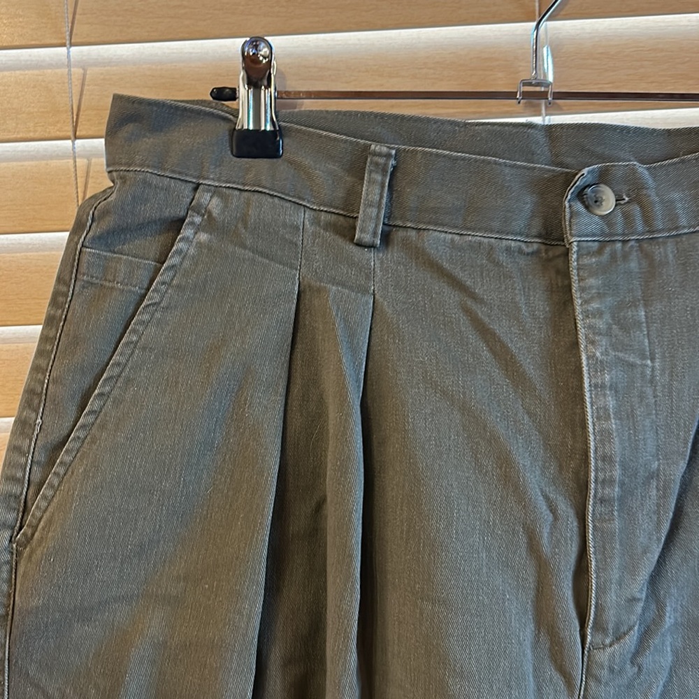 Green trouser - Picture 2 of 3